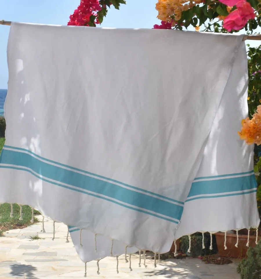 Toalla de playa blanca con rayas celestes Fouta Tunisia - 2
