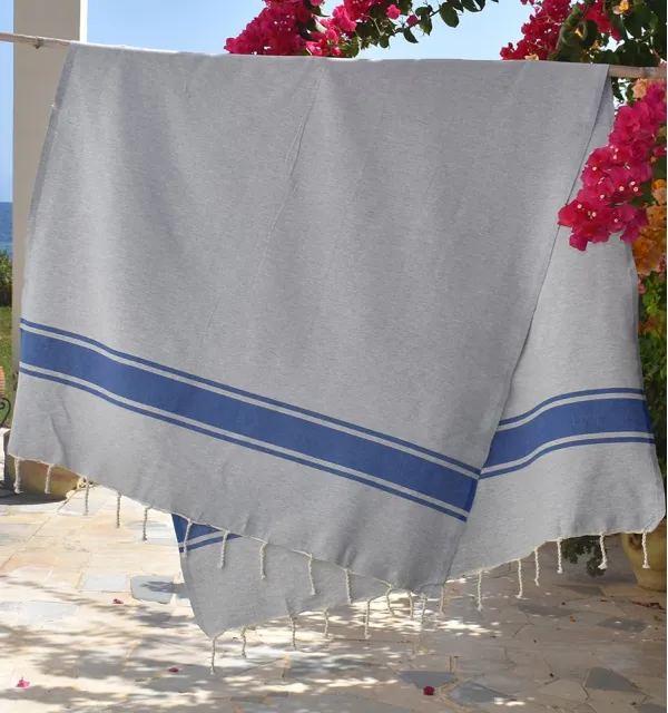 Toalla de Playa Gris con Bandas Azules Fouta Tunisia - 4