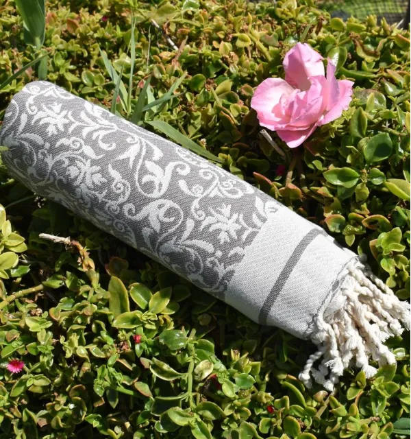 Toalla de playa Versailles topo – Fouta de algodón floral, suave y absorbente para playa o piscina