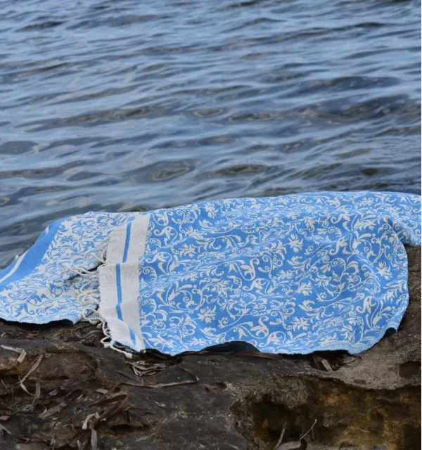 Toalla de playa Versailles azul azur – Toalla floral de algodón, toalla de playa, toalla absorbente