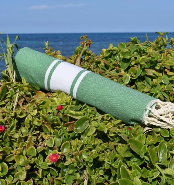 Toalla de playa verde medio - FOUTA TUNISIA