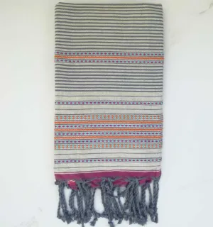 Fouta arabesque rayée rouge