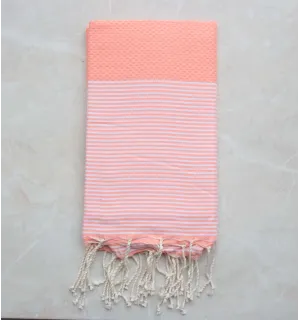 FOUTA NID D'ABEILLE vert pistache rayée rouge