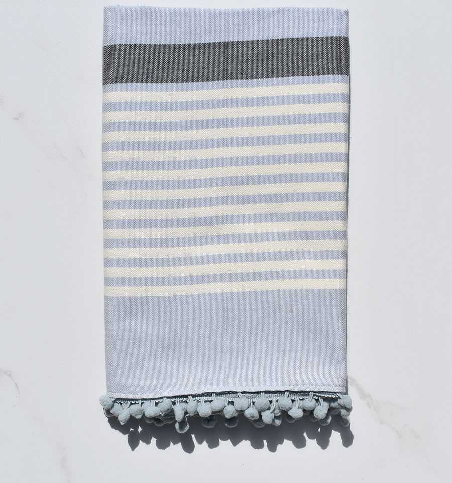 Fouta carrito blanco crema, gris y azul con pompones