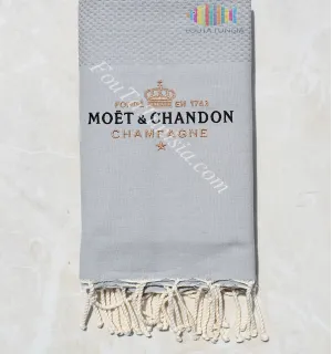 Toalla de playa bordada Moët & Chandon 